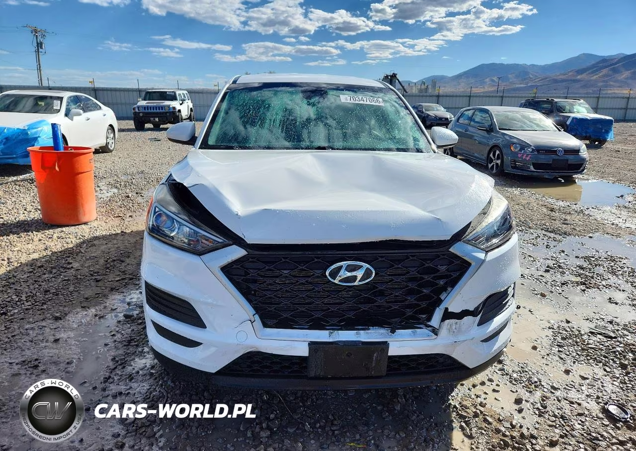 2019 Hyundai Tucson Se VIN:KM8J2CA41KU070552 - 5