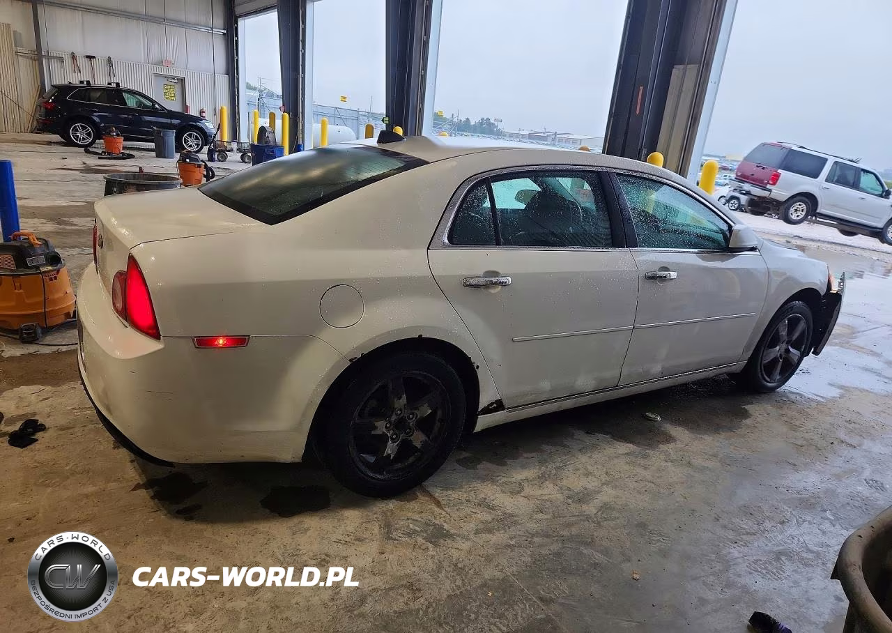 2012 Chevrolet Malibu 2Lt VIN:1G1ZD5E00CF367928 - 3