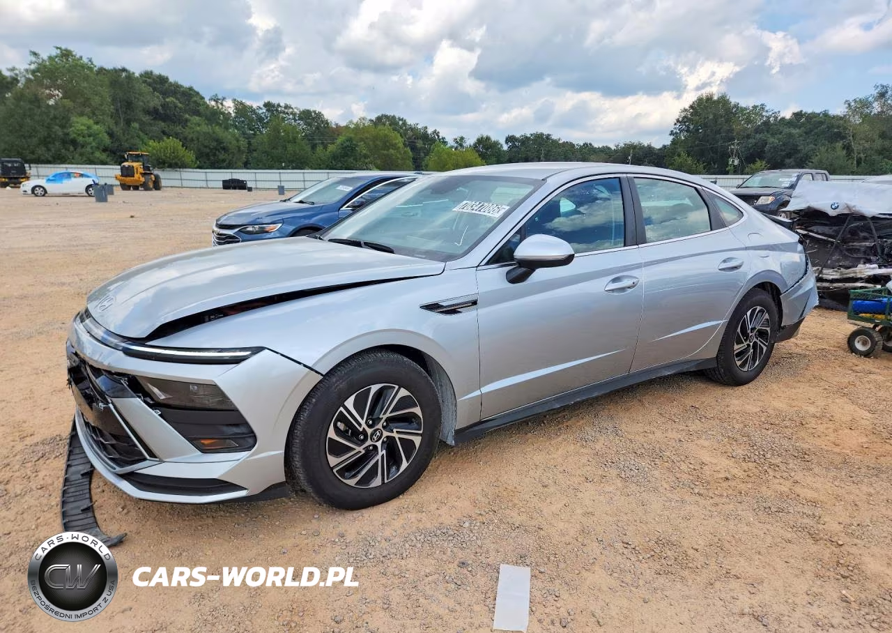2026 Hyundai Sonata Hybrid Blue VIN:KMHL24JJ9TA164976 - 1