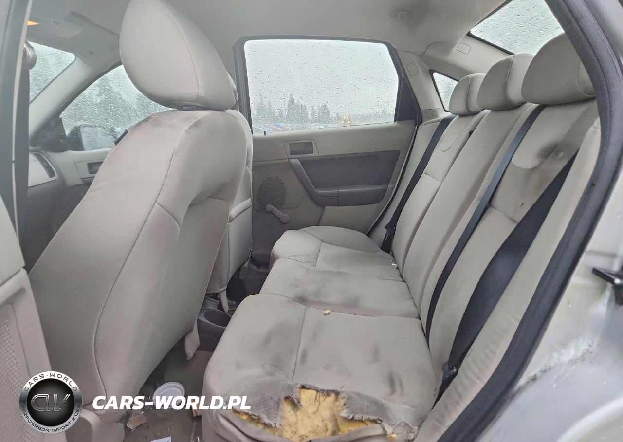 2009 Ford Focus S VIN:1FAHP34N19W124218 - 10