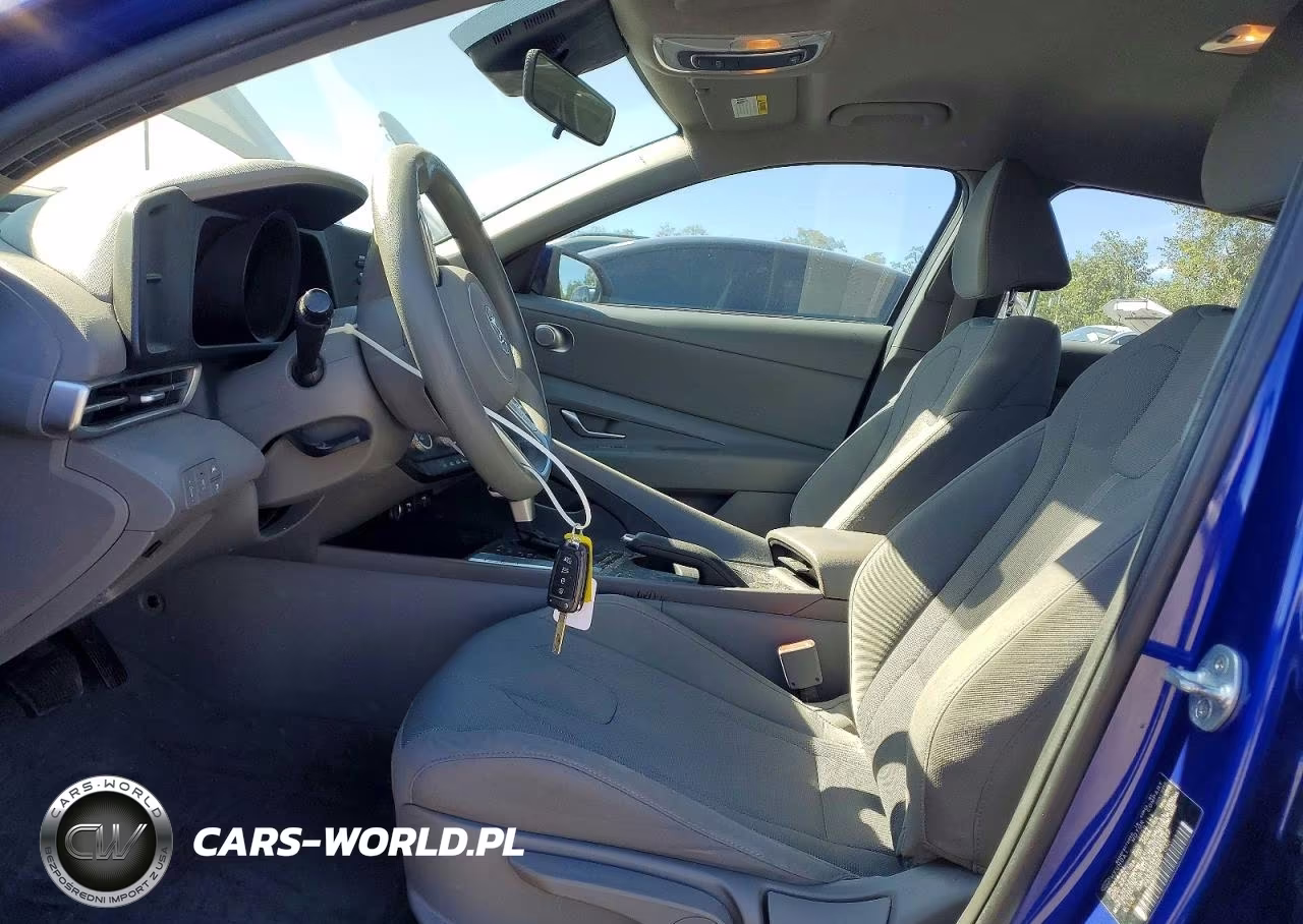 2022 Hyundai Elantra Se VIN:KMHLL4AG4NU255222 - 7
