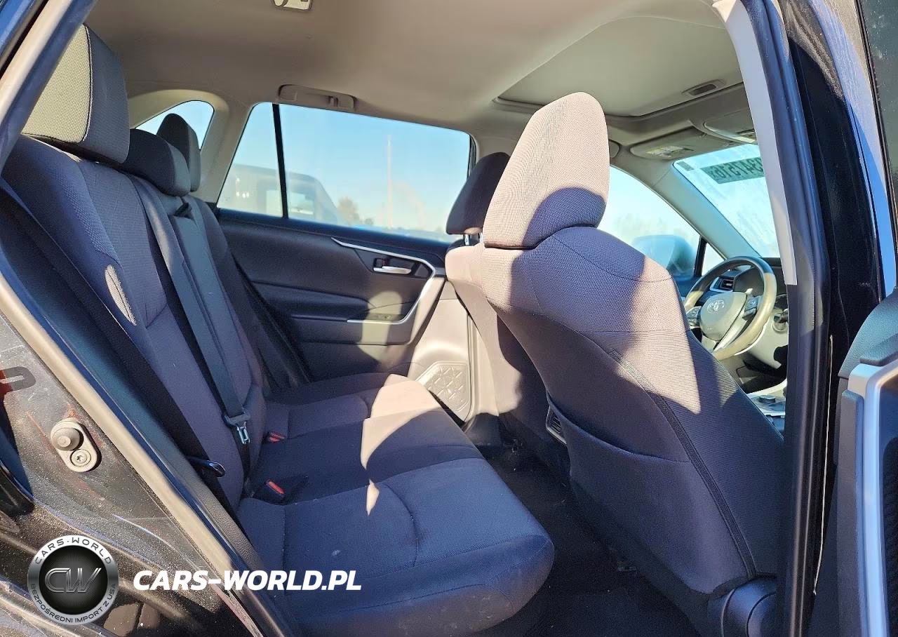 2019 Toyota Rav4 Hybrid Xle VIN:2T3RWRFV2KW014915 - 11