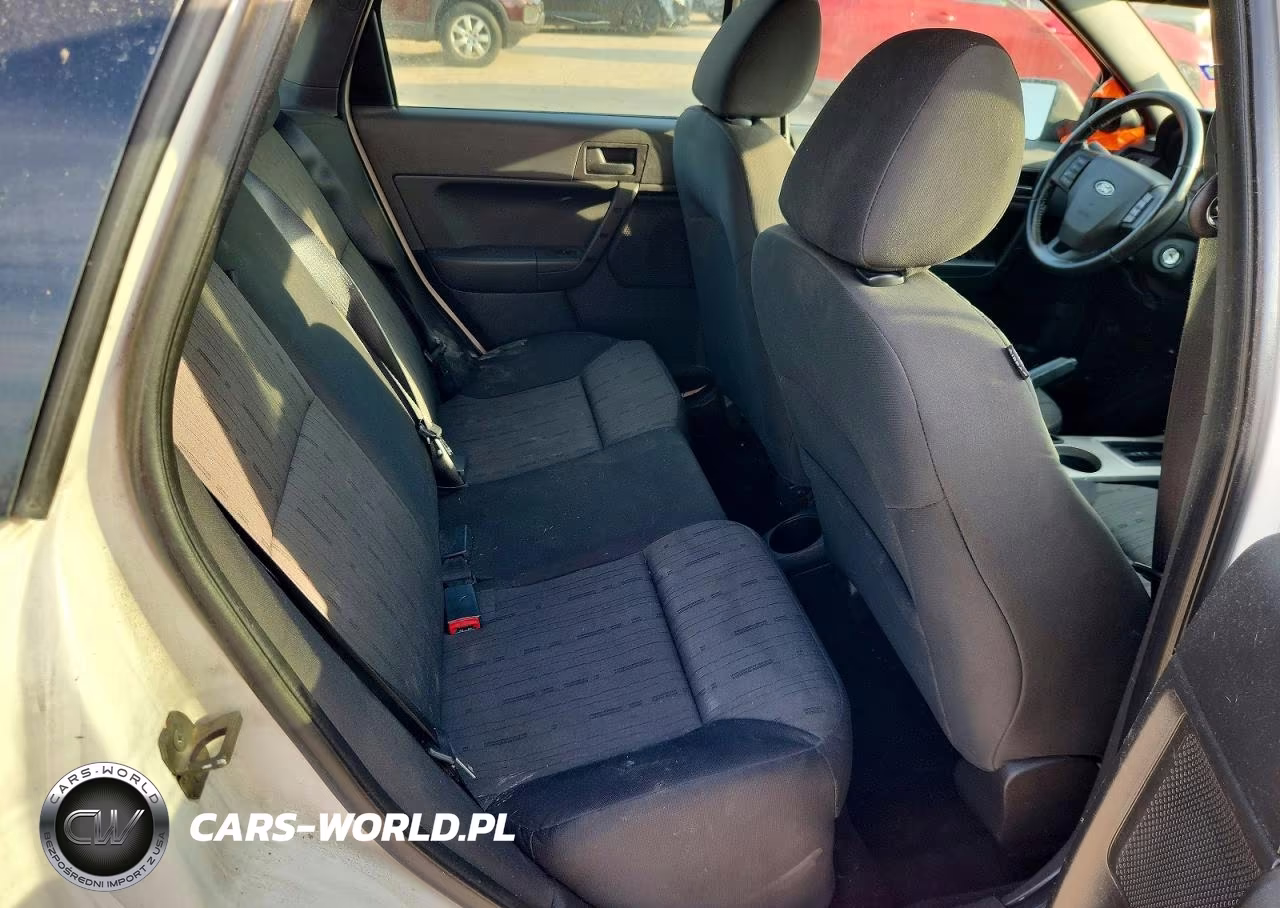 2011 Ford Focus Se VIN:1FAHP3FN2BW130256 - 10