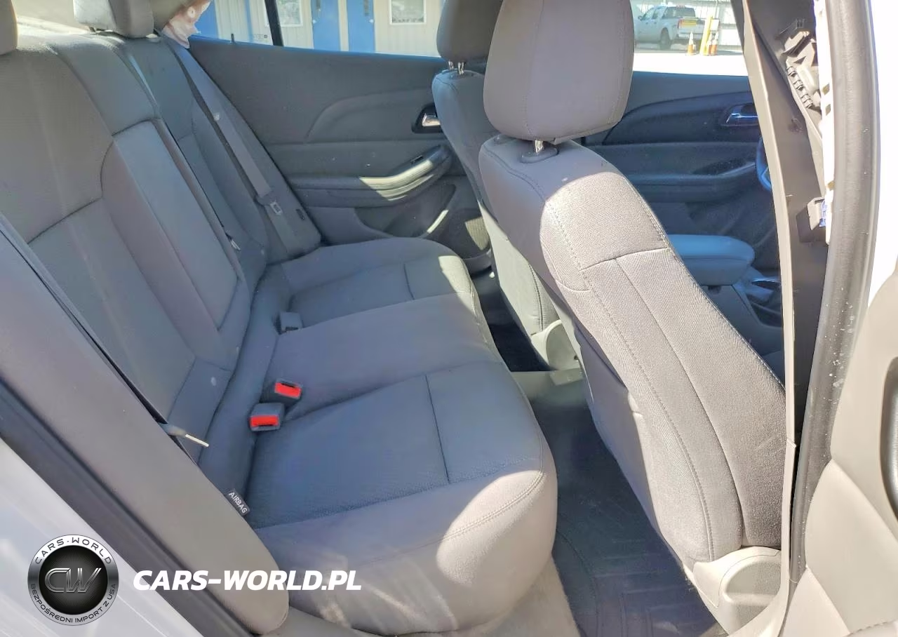 2015 Chevrolet Malibu Ls VIN:1G11A5SL5FF141876 - 10