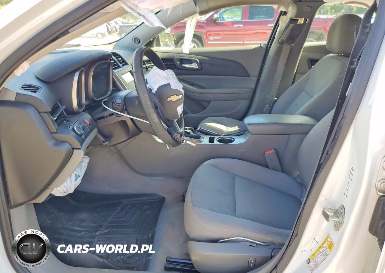 2015 Chevrolet Malibu Ls VIN:1G11A5SL5FF141876 - 7