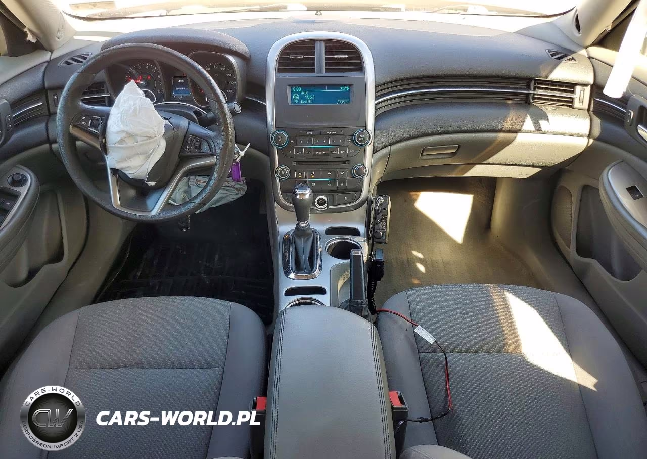 2015 Chevrolet Malibu Ls VIN:1G11A5SL5FF141876 - 8