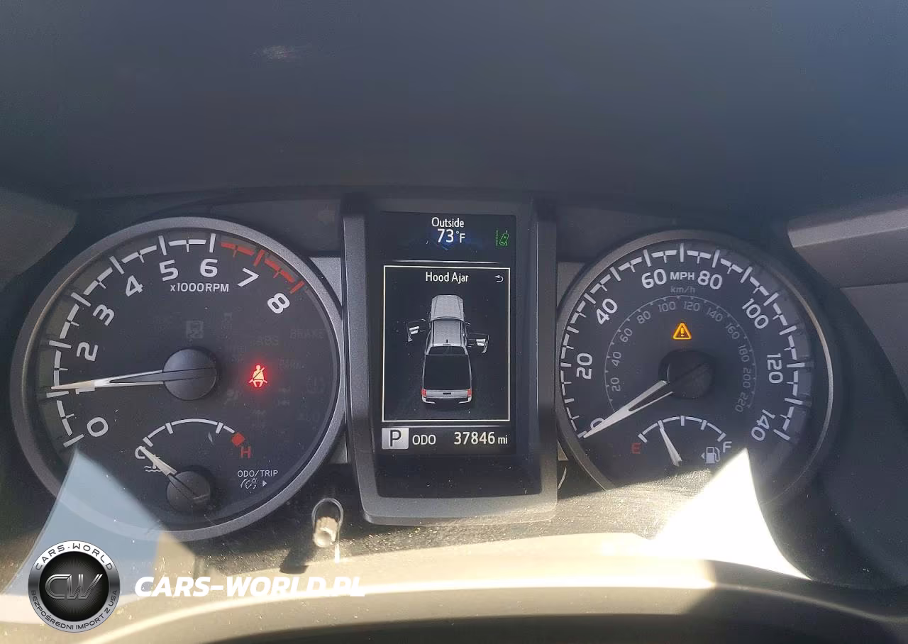 2023 Toyota Tacoma Trd Off-Road VIN:3TMCZ5AN3PM571080 - 9