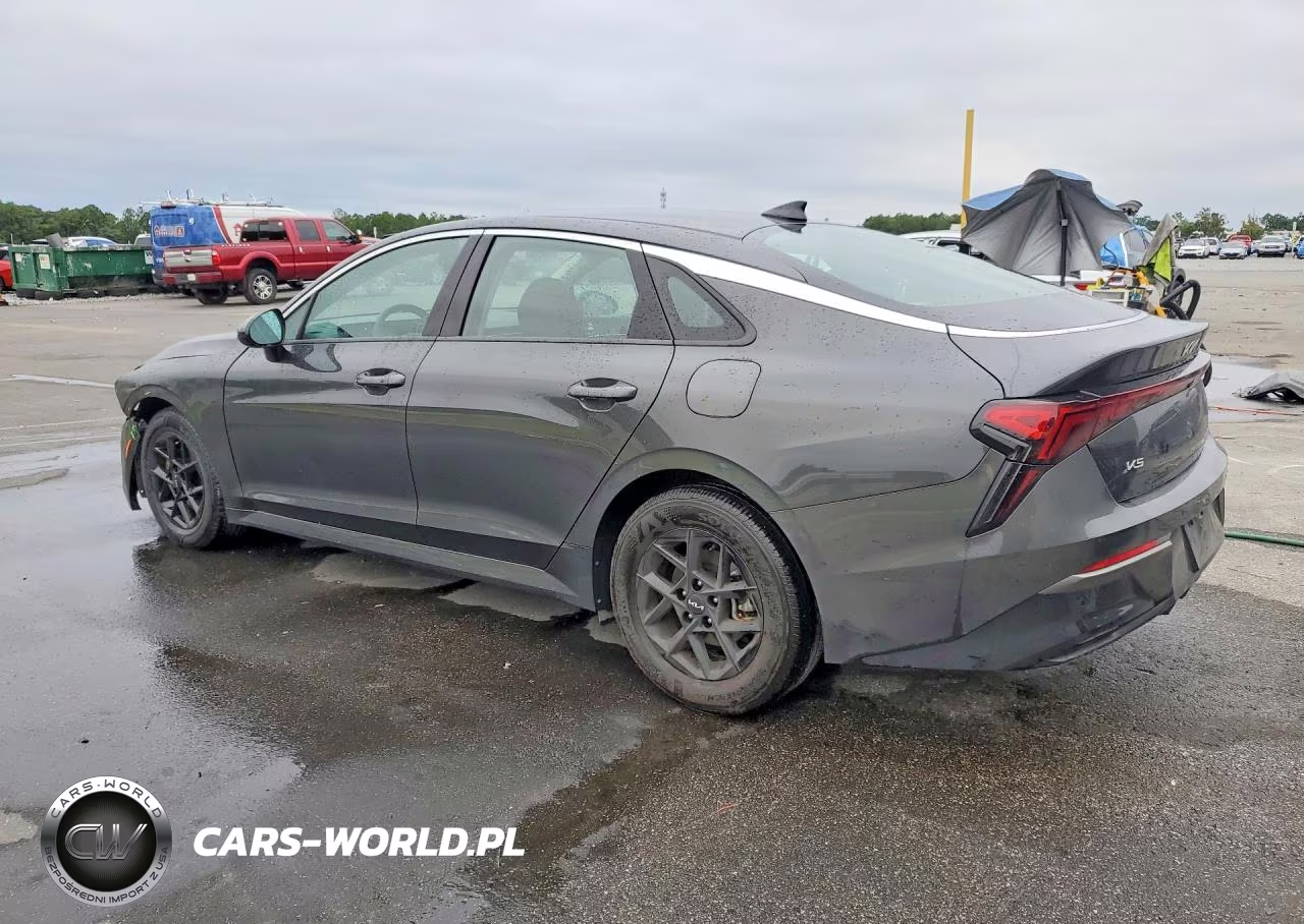 2026 Kia K5 Lxs VIN:KNAG24J76T5427392 - 2