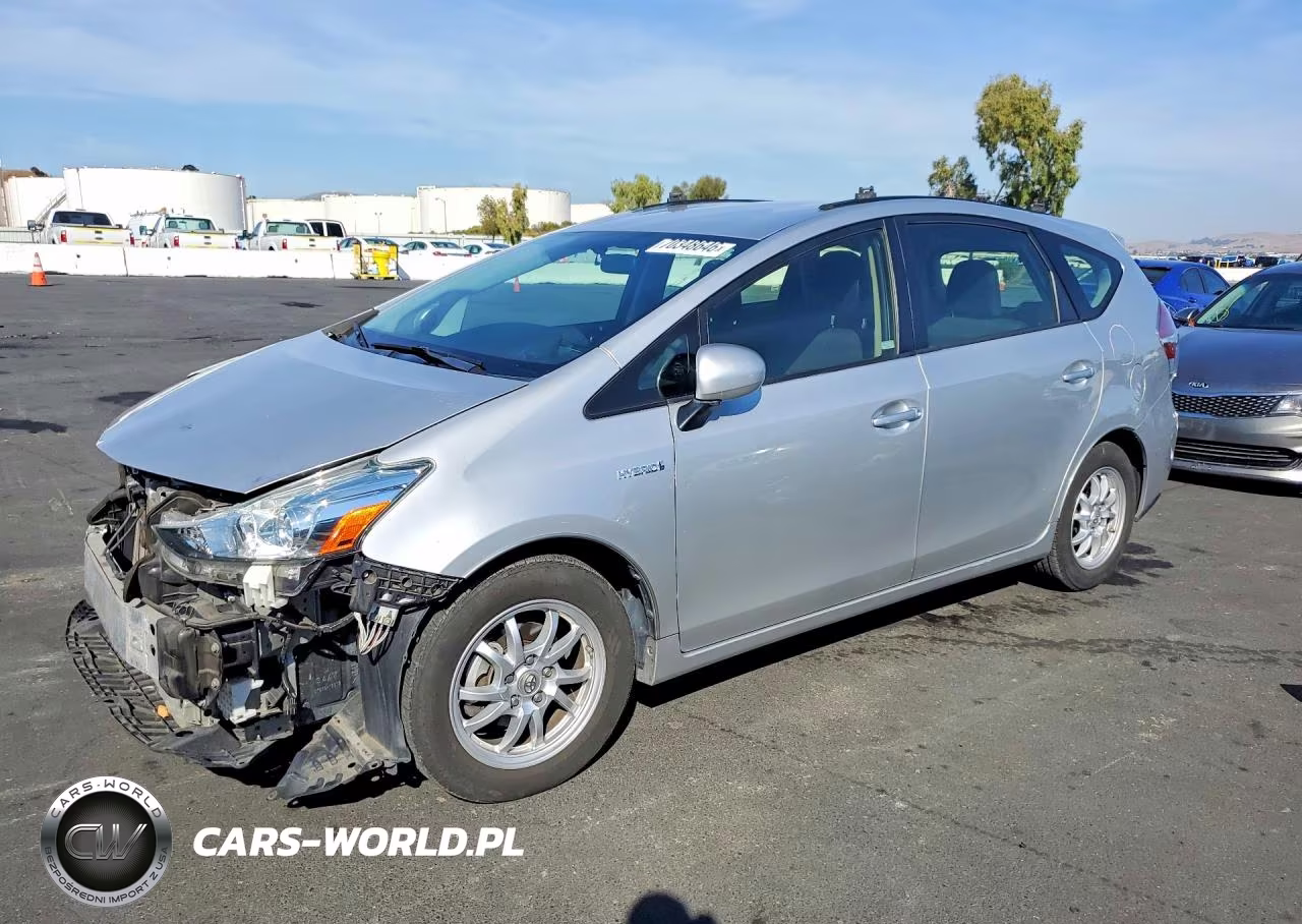 2017 Toyota Prius V Three – zdjęcie 1 z 14