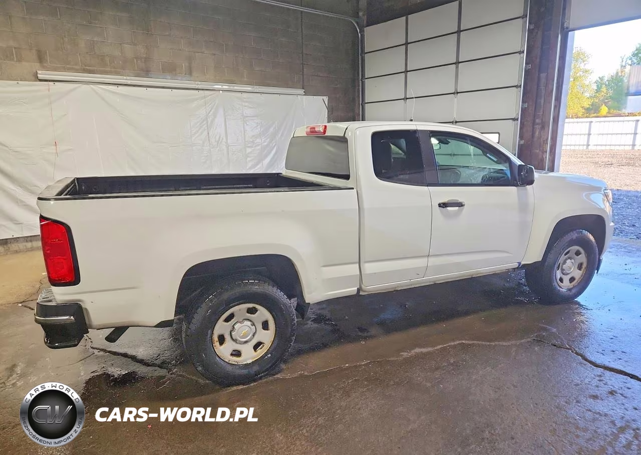 2017 Chevrolet Colorado VIN:1GCHSBEA0H1224322 - 3