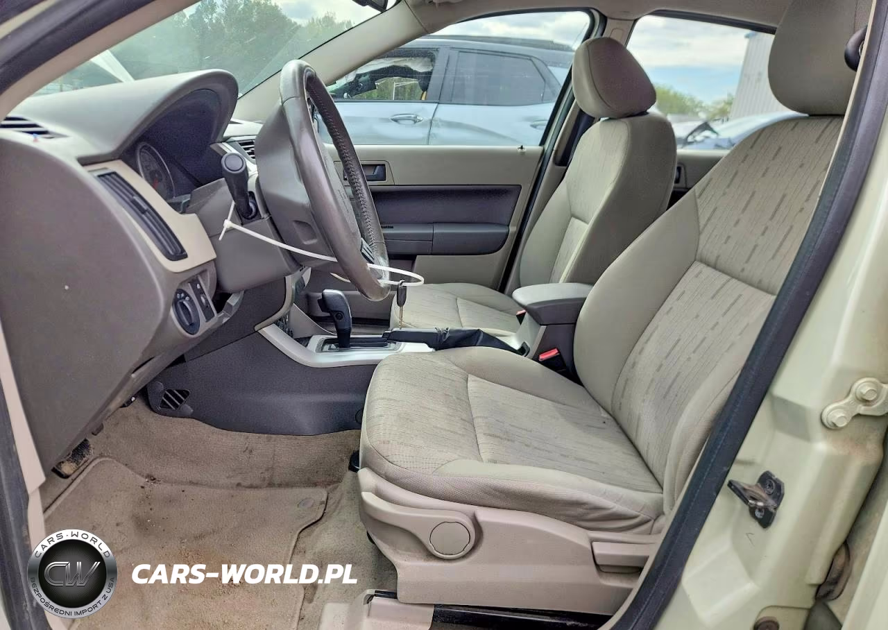 2010 Ford Focus Se VIN:1FAHP3FN3AW117336 - 7