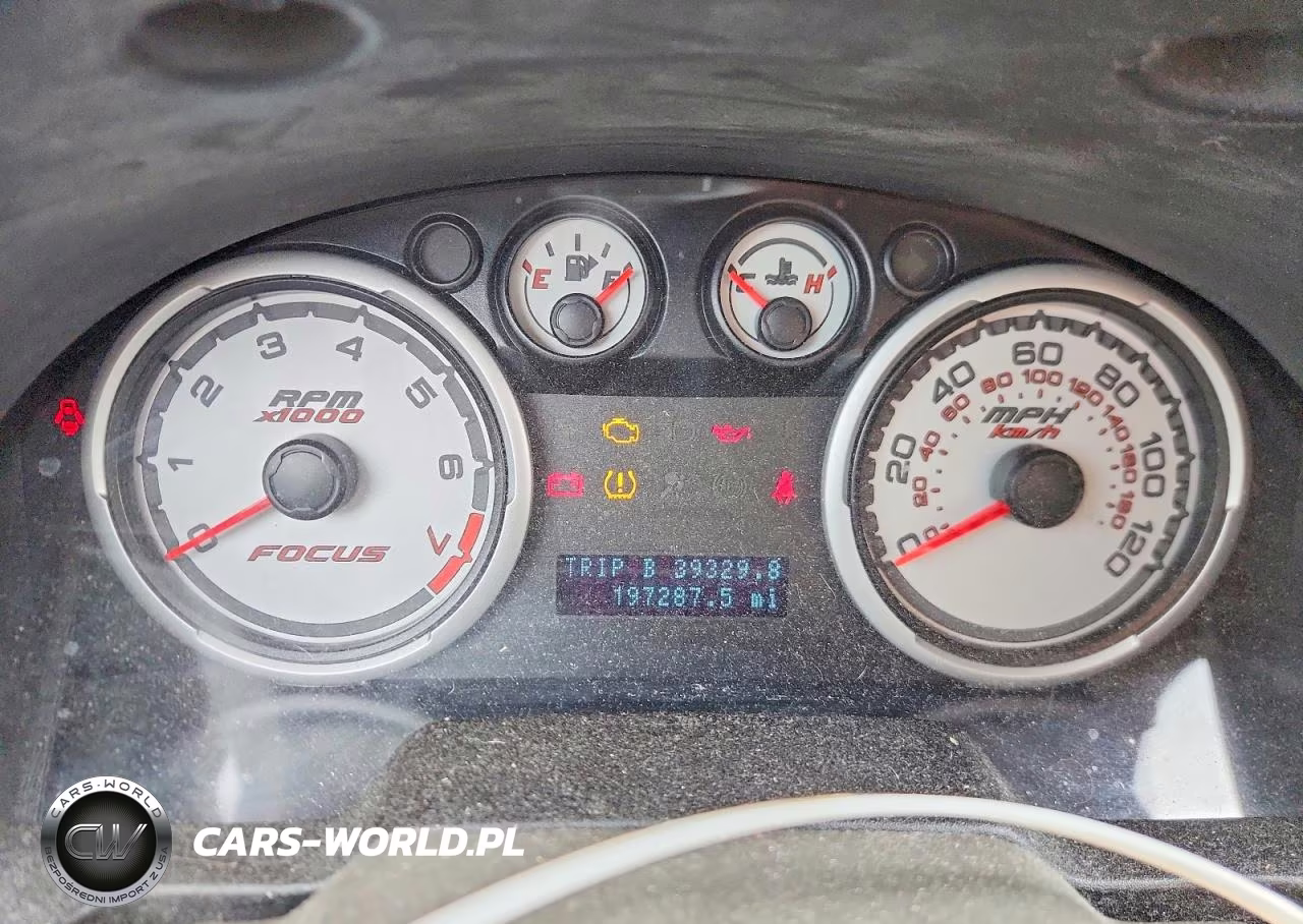 2010 Ford Focus Se VIN:1FAHP3FN3AW117336 - 9