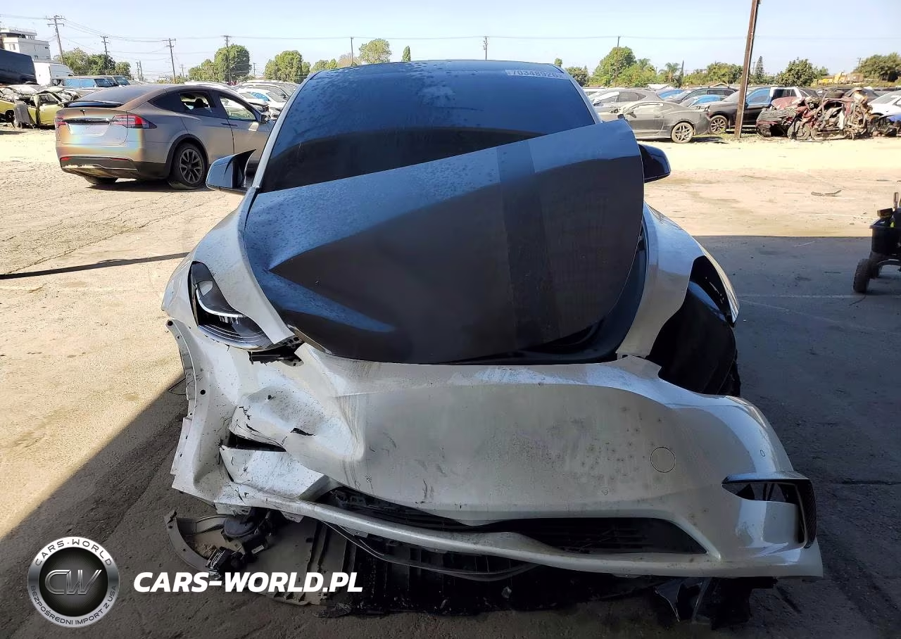 2021 Tesla Model Y VIN:5YJYGDEE6MF212760 - 5