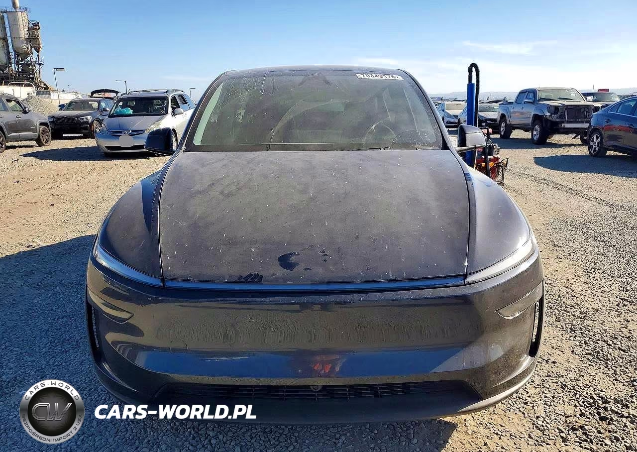 2026 Tesla Model Y VIN:7SAYGDED3TF525015 - 5