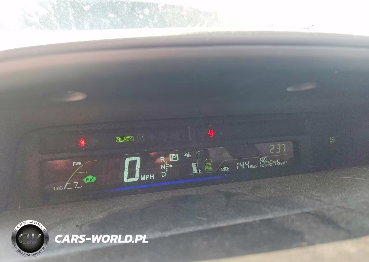 2014 Toyota Prius V Three VIN:JTDZN3EU5E3316831 - 9
