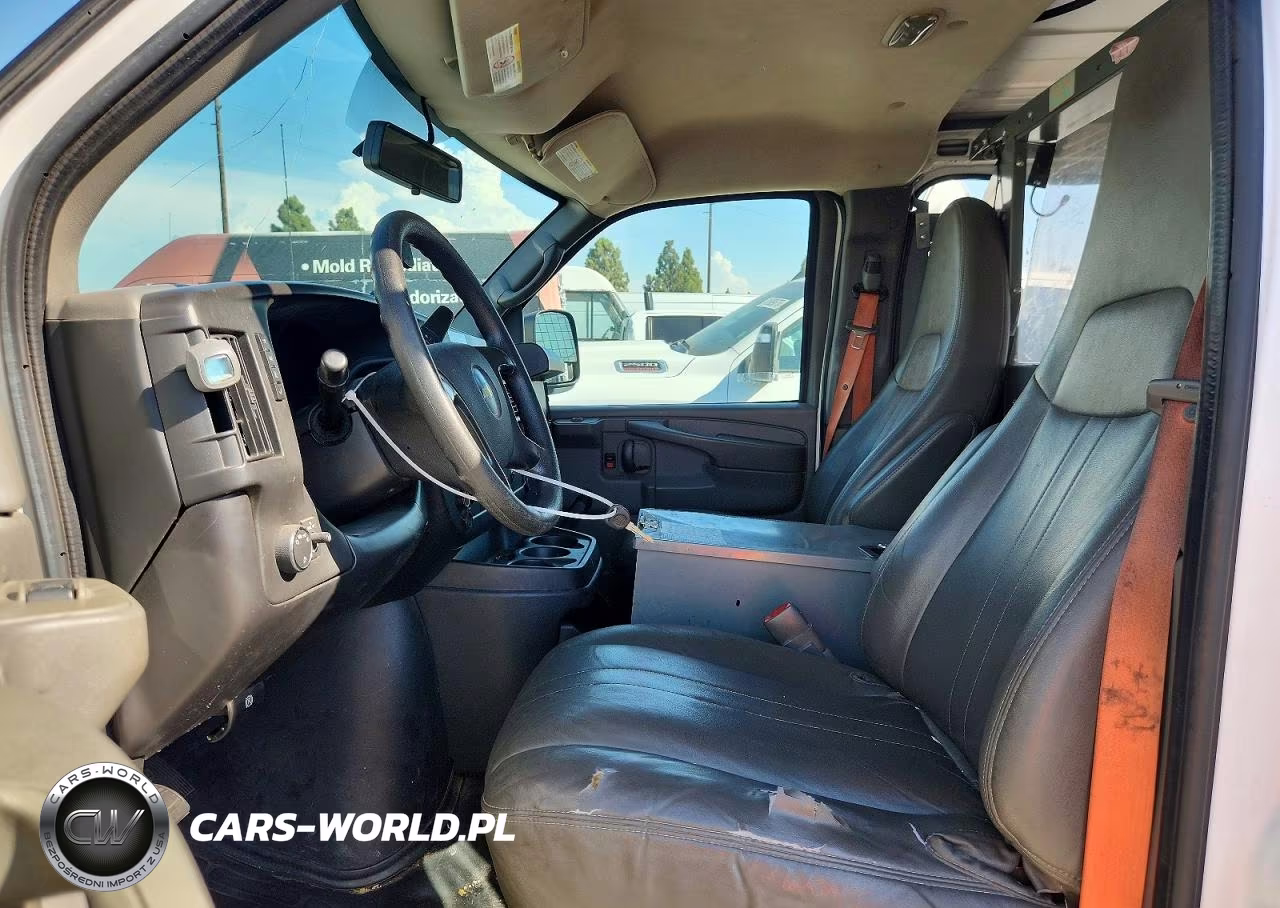 2013 Chevrolet Express G2500 VIN:1GCWGFCB8D1902286 - 7