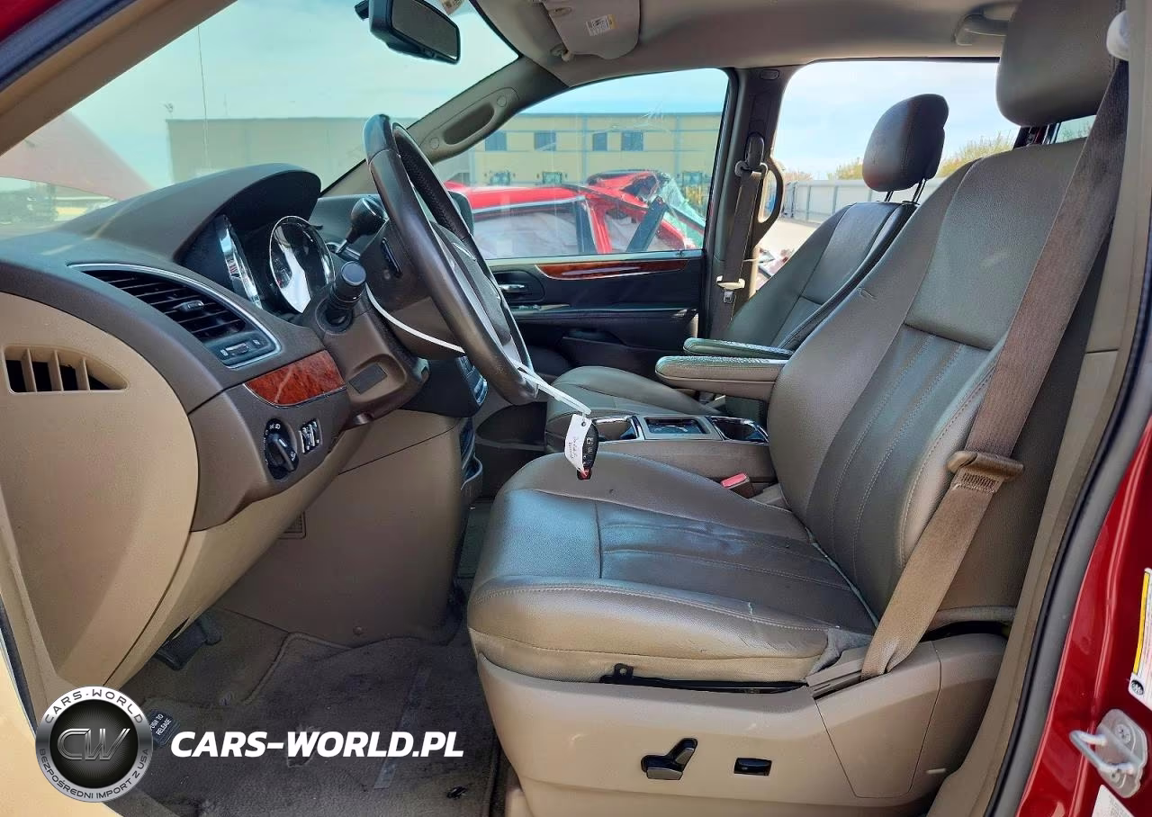 2014 Chrysler Town & Country Touring VIN:2C4RC1BG6ER220867 - 7