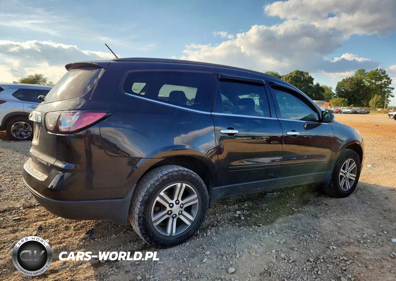 2015 Chevrolet Traverse Lt VIN:1GNKRHKD9FJ184023 - 3