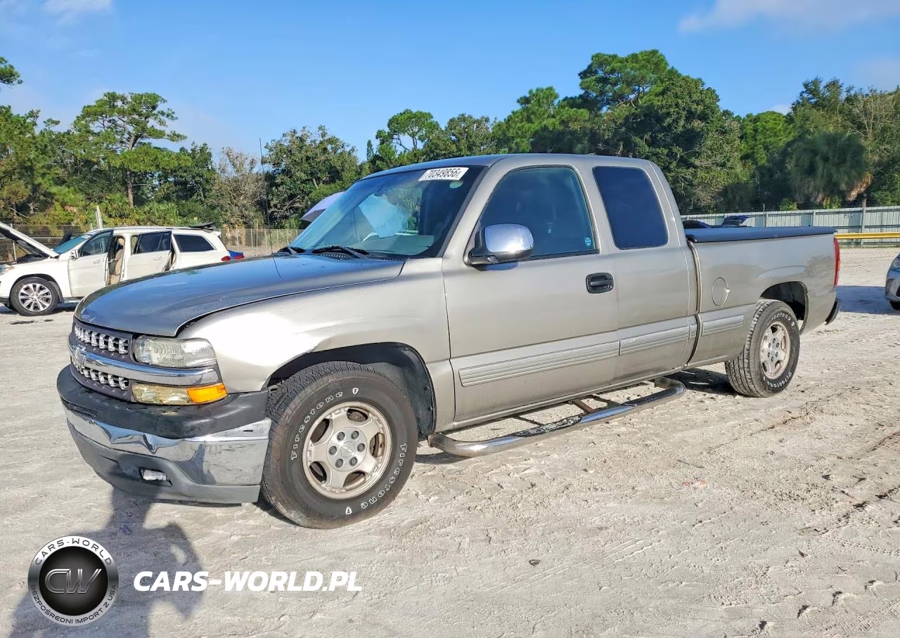 2000 Chevrolet Silverado C1500 – zdjęcie 1 z 12