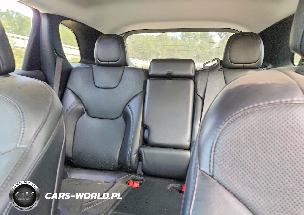 2020 Jeep Cherokee Limited VIN:1C4PJMDX3LD544600 - 10
