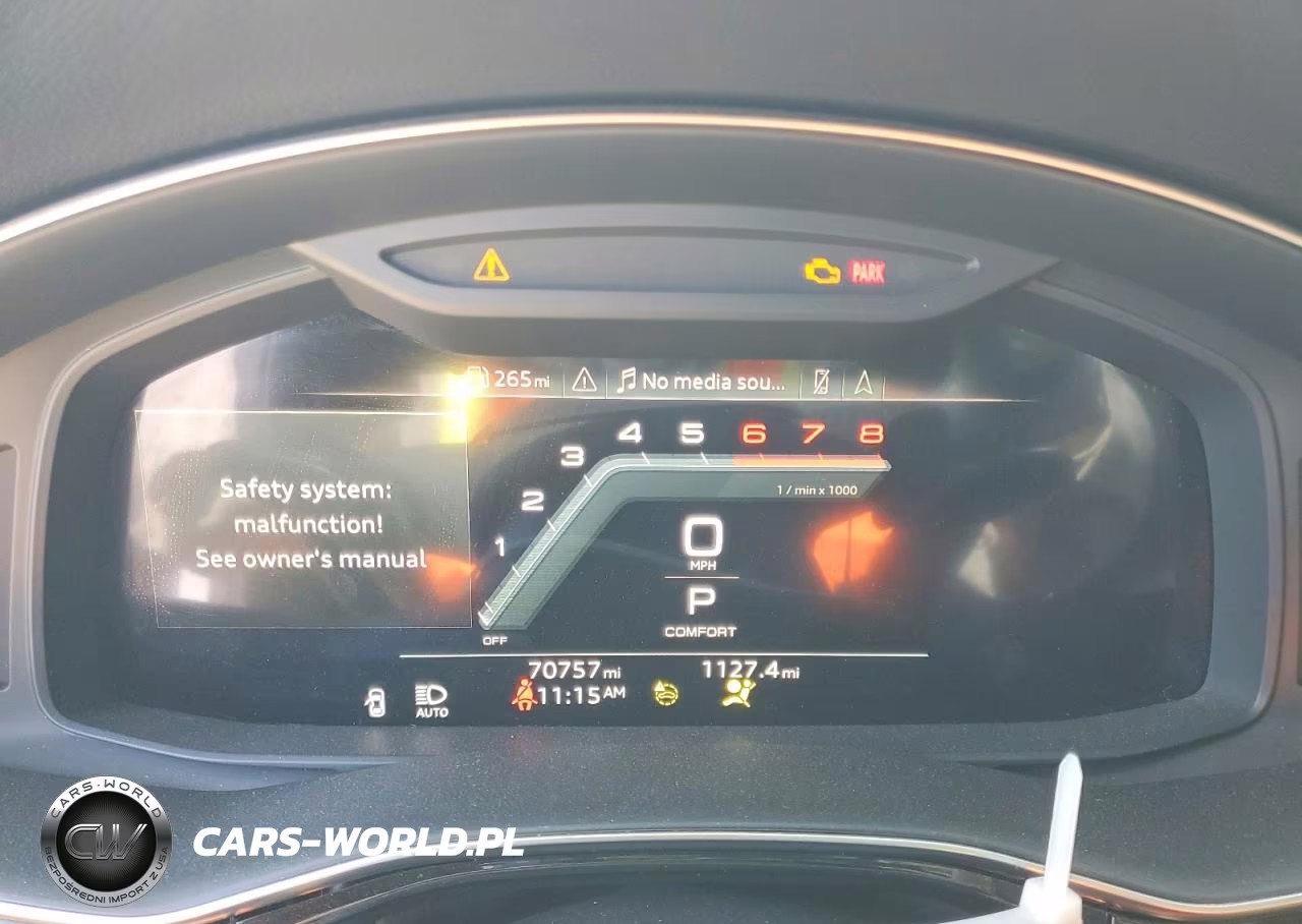 2022 Audi Q7 Premium Plus VIN:WA1LXBF77ND015744 - 9