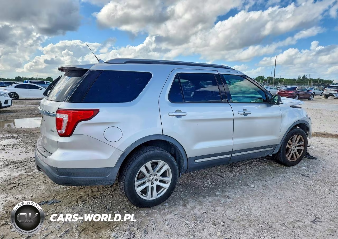 2019 Ford Explorer Xlt VIN:1FM5K8D83KGB47174 - 3