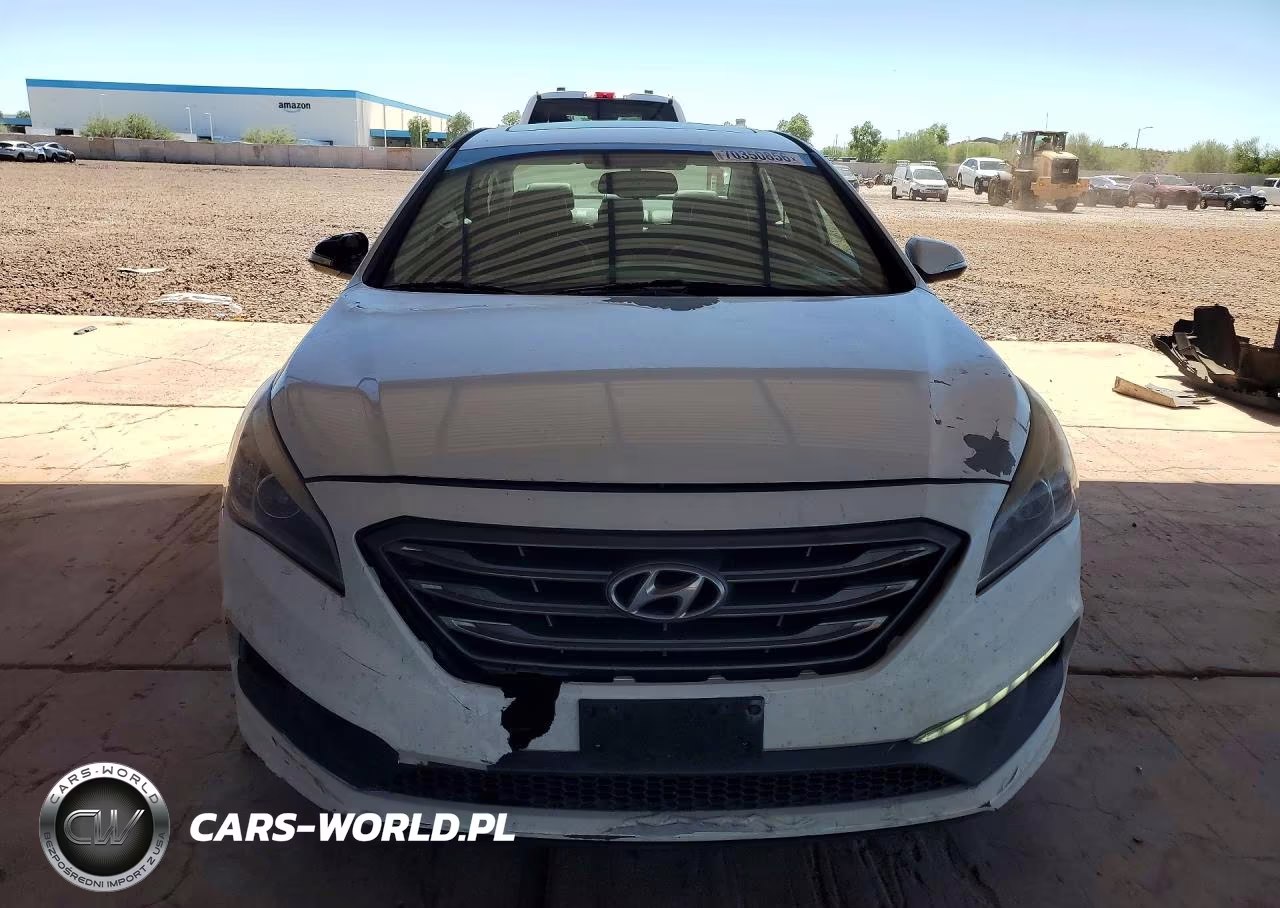 2016 Hyundai Sonata Sport VIN:5NPE34AFXGH369047 - 5