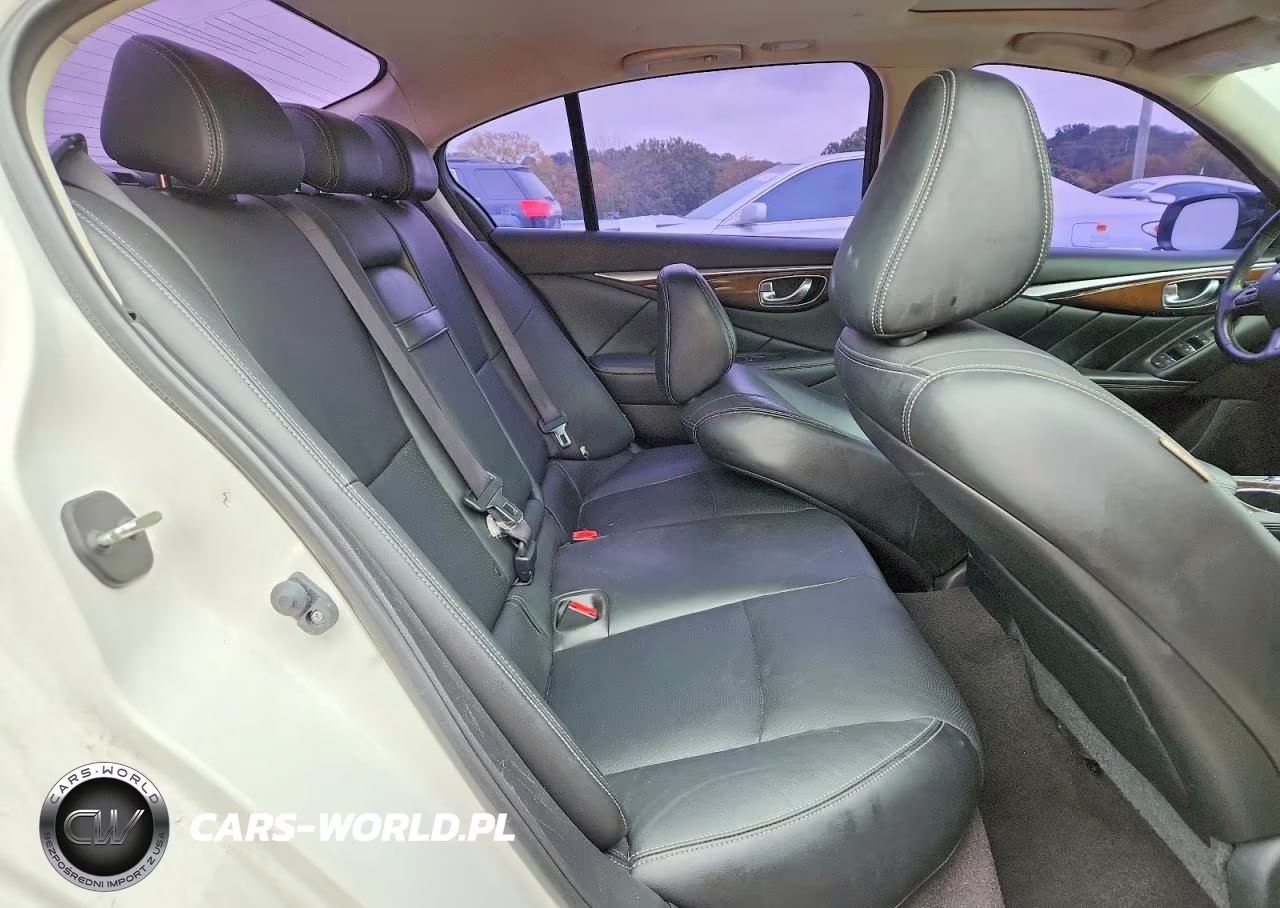 2015 Infiniti Q50 Premium VIN:JN1BV7AR2FM402378 - 10
