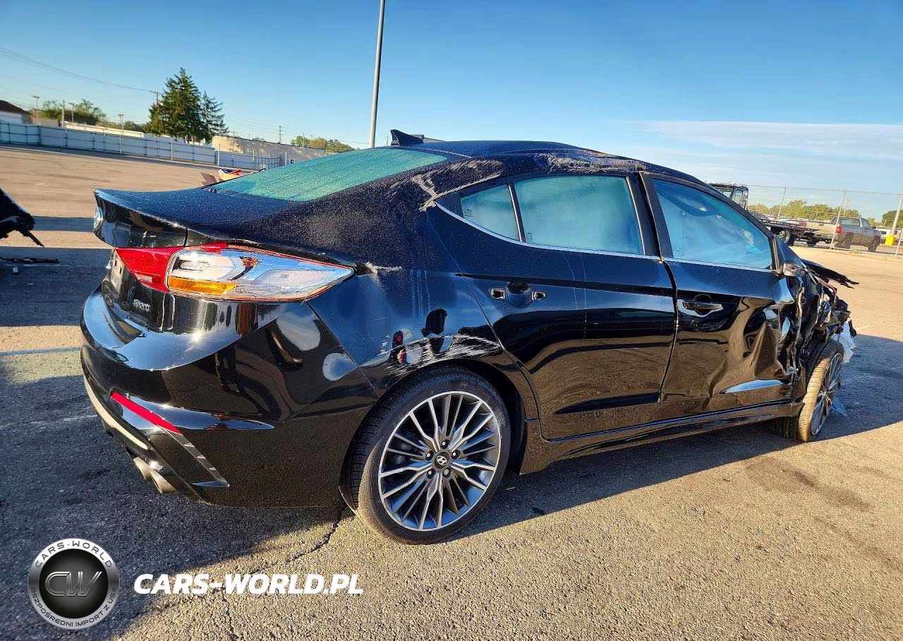 2018 Hyundai Elantra Sport VIN:KMHD04LB8JU481028 - 3