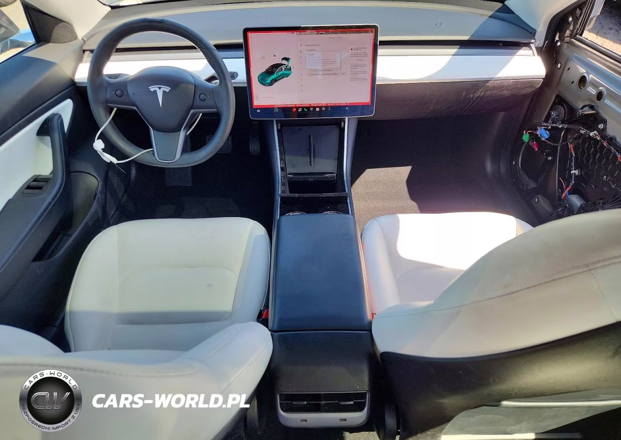 2019 Tesla Model 3 VIN:5YJ3E1EBXKF450418 - 8