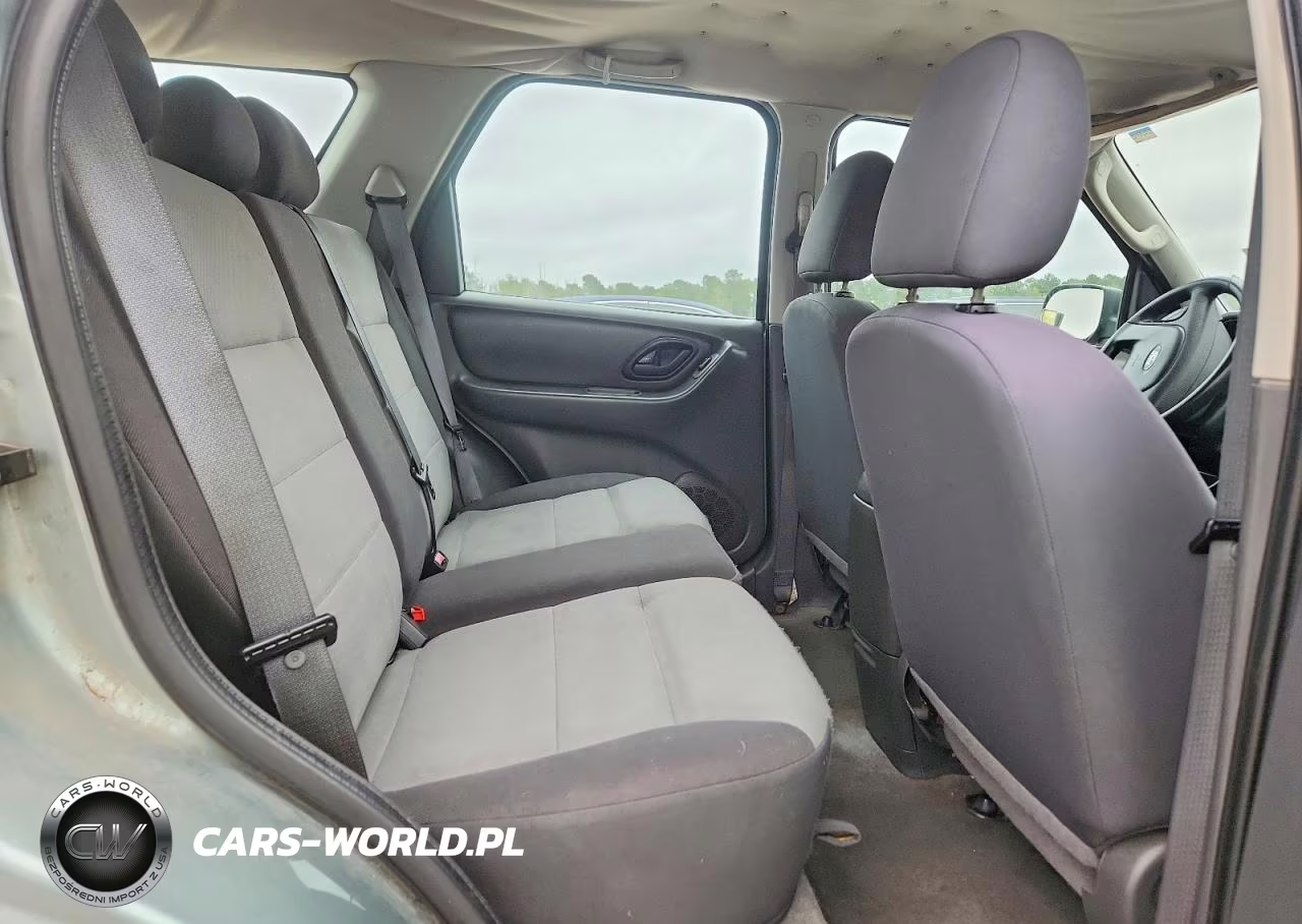 2007 Ford Escape Xls VIN:1FMYU02Z07KA51642 - 11