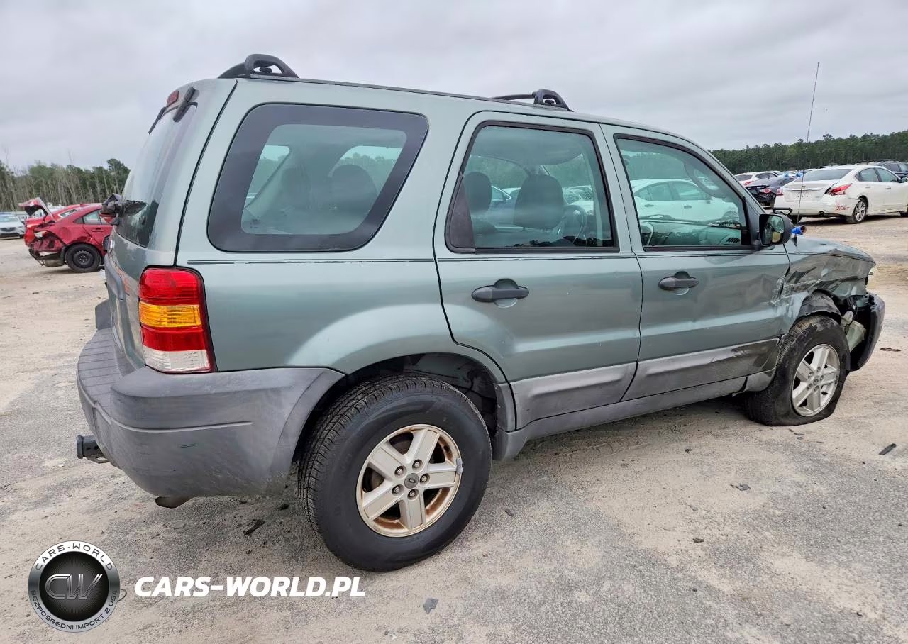 2007 Ford Escape Xls VIN:1FMYU02Z07KA51642 - 3