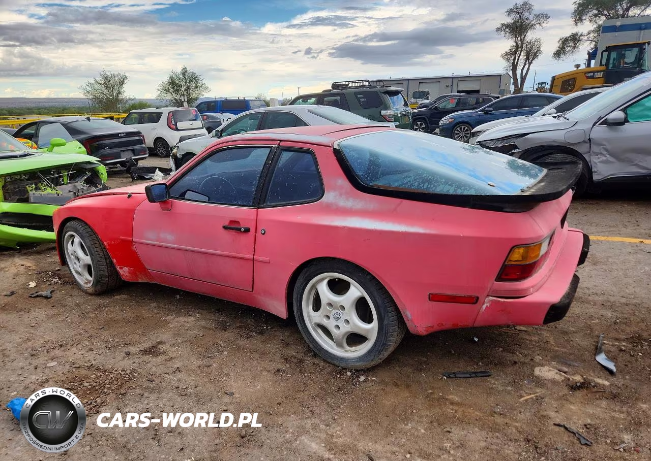 1985 Porsche 944 VIN:WP0AA0942FN475152 - 2