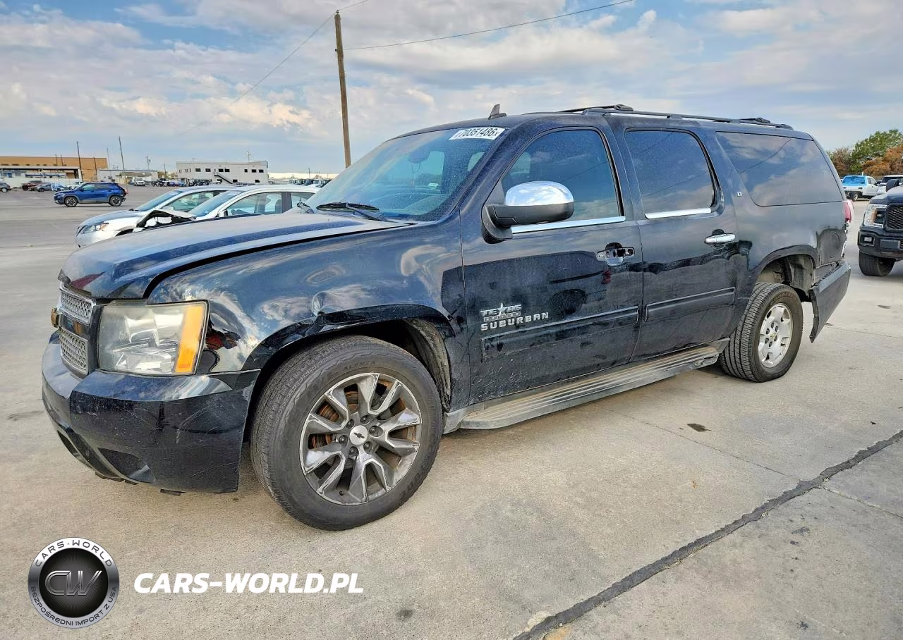 2014 Chevrolet Suburban C1500 Lt