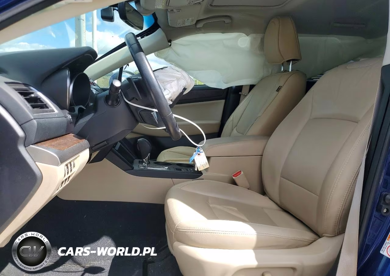 2017 Subaru Outback 2.5I Limited VIN:4S4BSANC8H3231990 - 7
