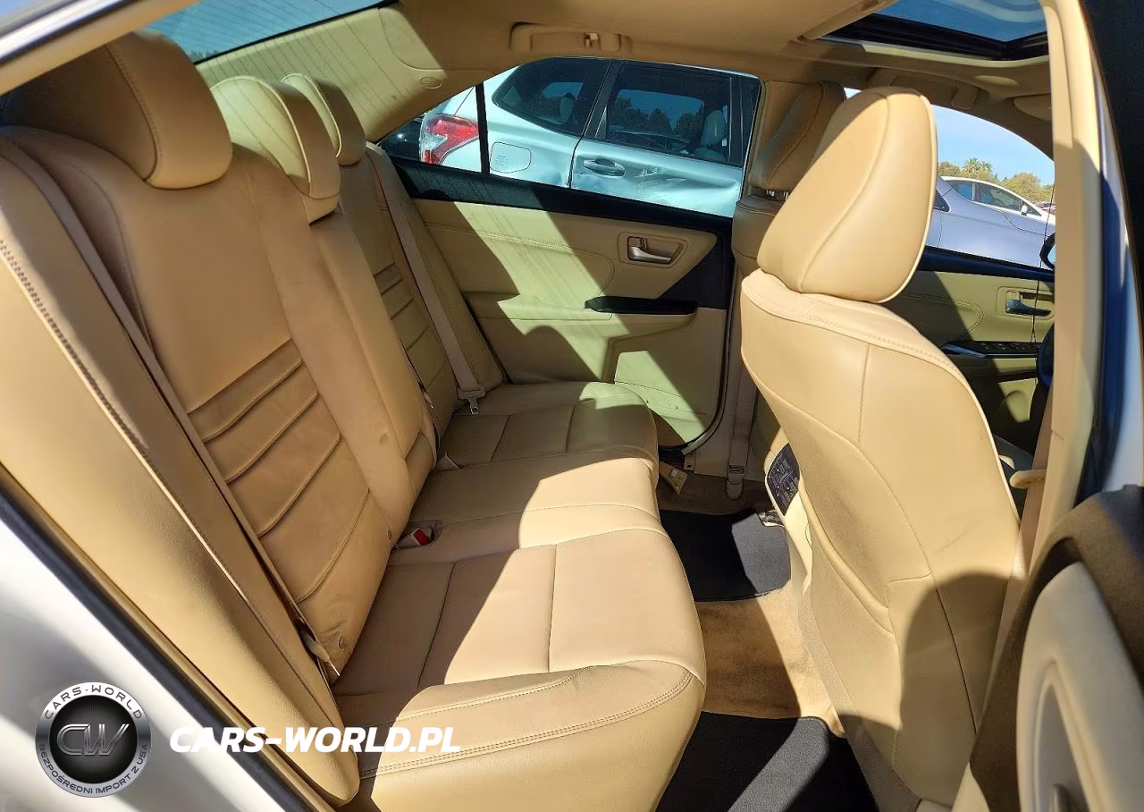 2015 Toyota Camry Xle V6 VIN:4T1BK1FK2FU561332 - 10