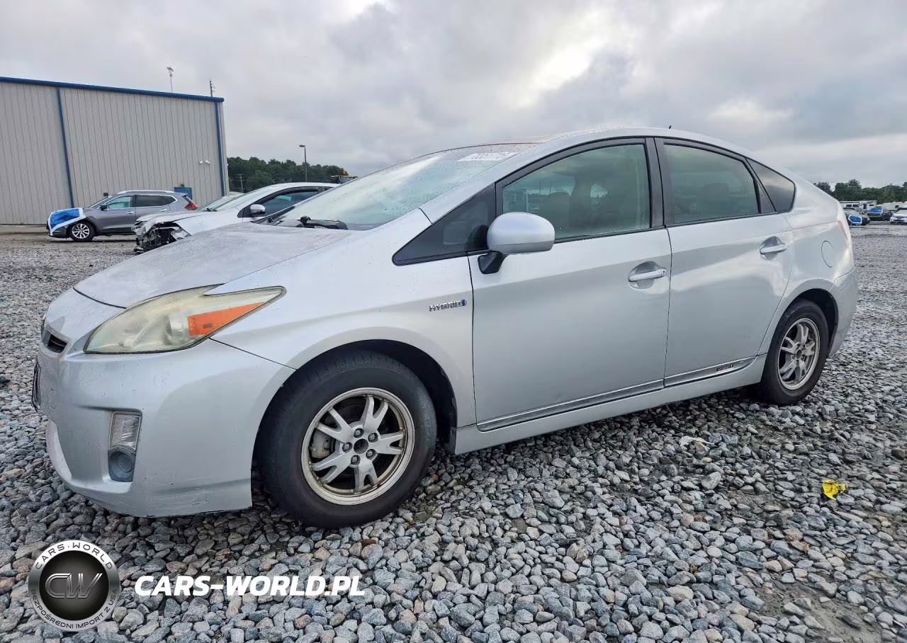 2011 Toyota Prius Two VIN:JTDKN3DU7B1361280 - 1