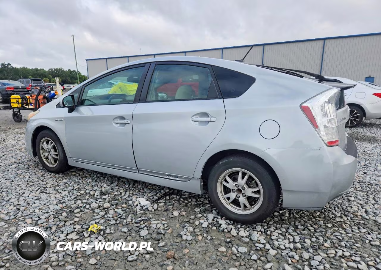 2011 Toyota Prius Two VIN:JTDKN3DU7B1361280 - 2