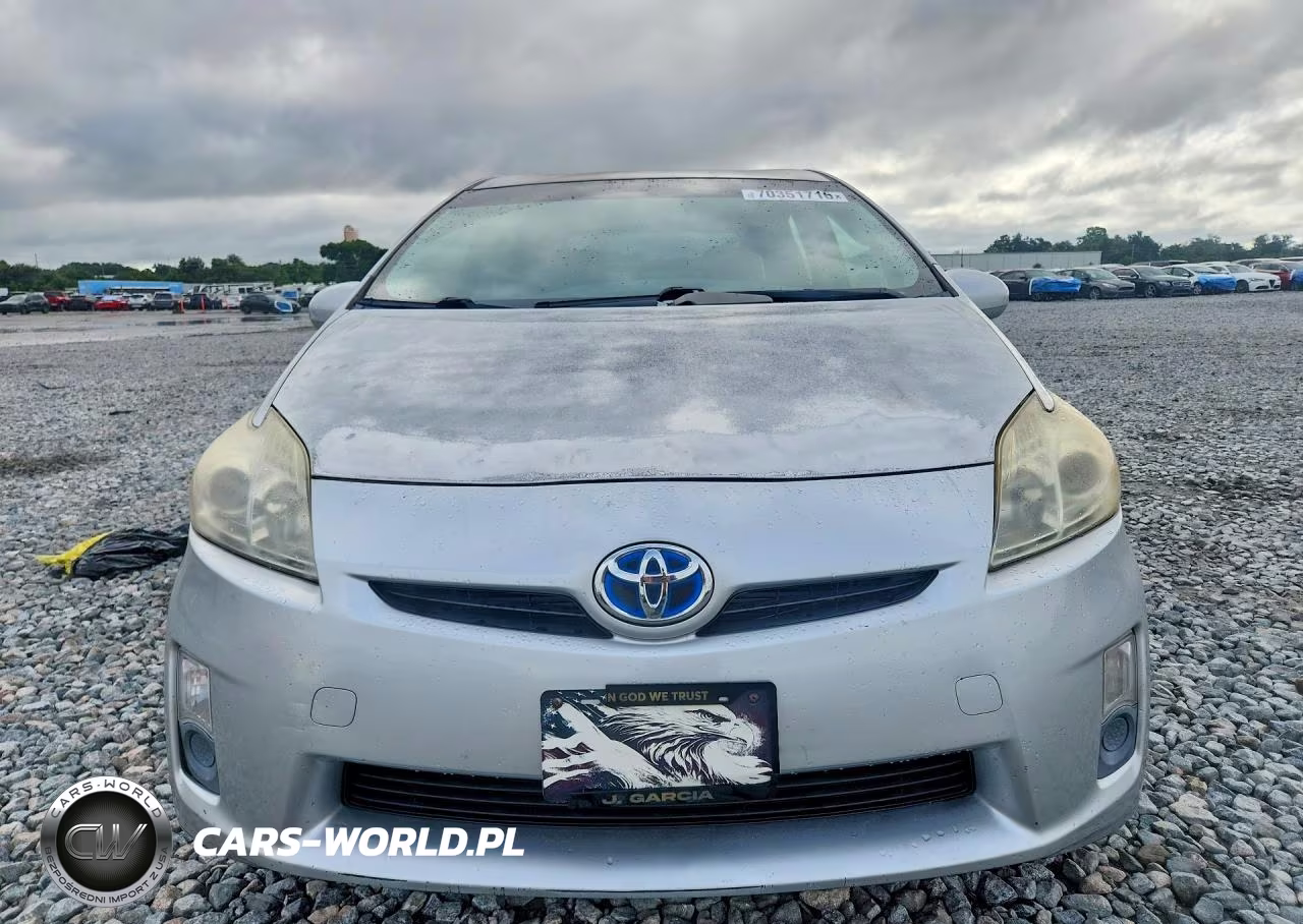 2011 Toyota Prius Two VIN:JTDKN3DU7B1361280 - 5