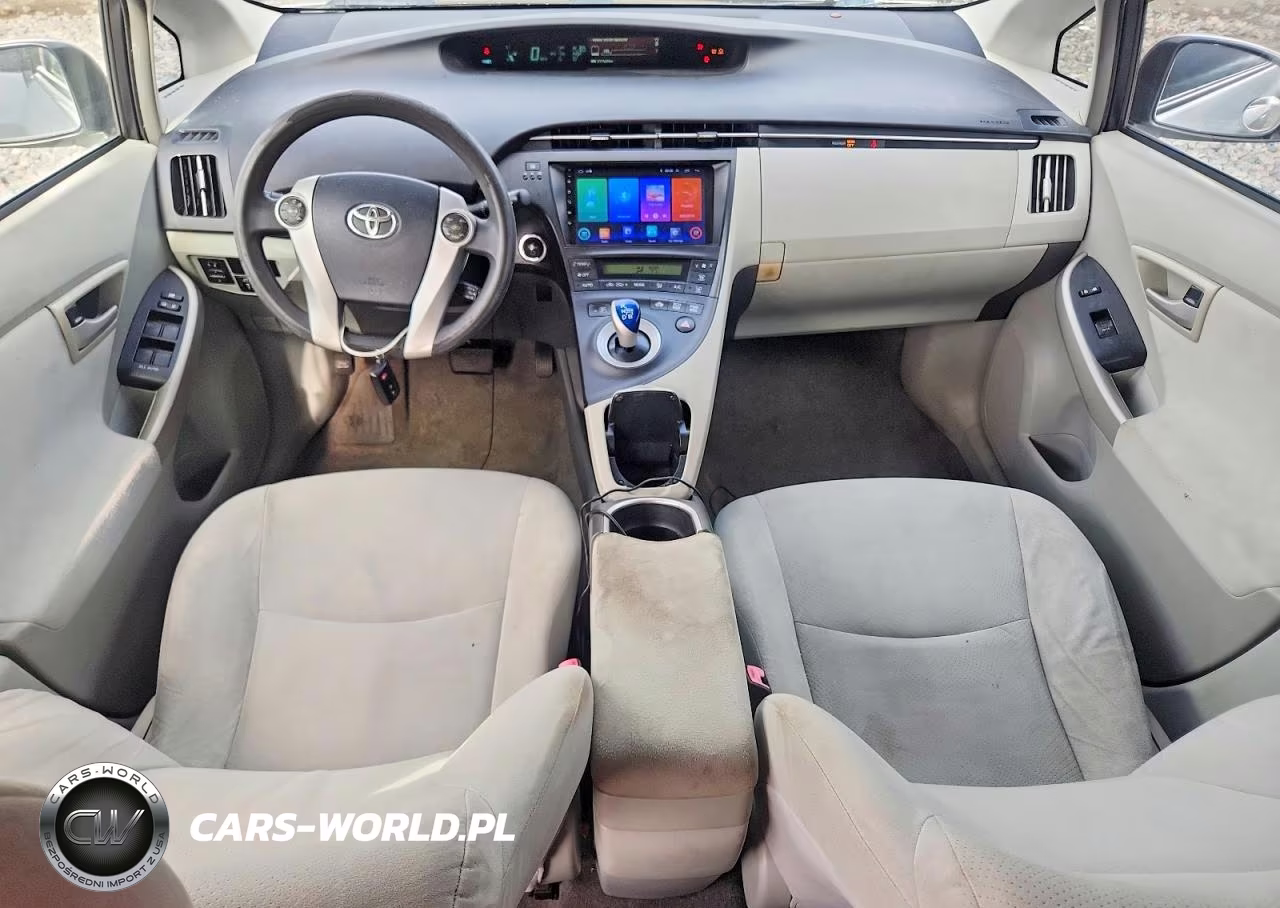 2011 Toyota Prius Two VIN:JTDKN3DU7B1361280 - 8