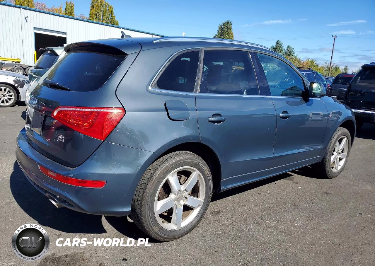 2011 Audi Q5 Premium Plus VIN:WA1DKAFP2BA063534 - 3