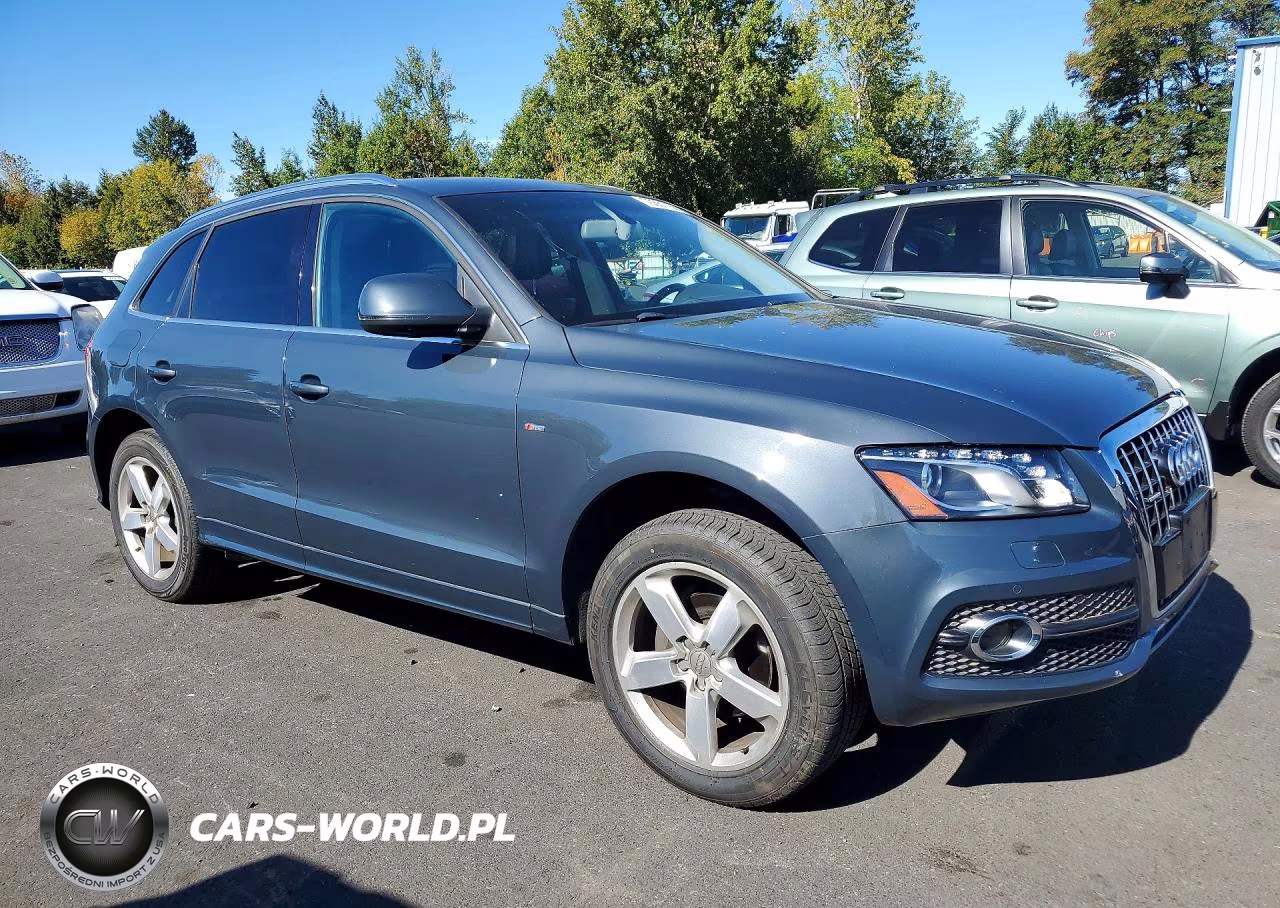 2011 Audi Q5 Premium Plus VIN:WA1DKAFP2BA063534 - 4