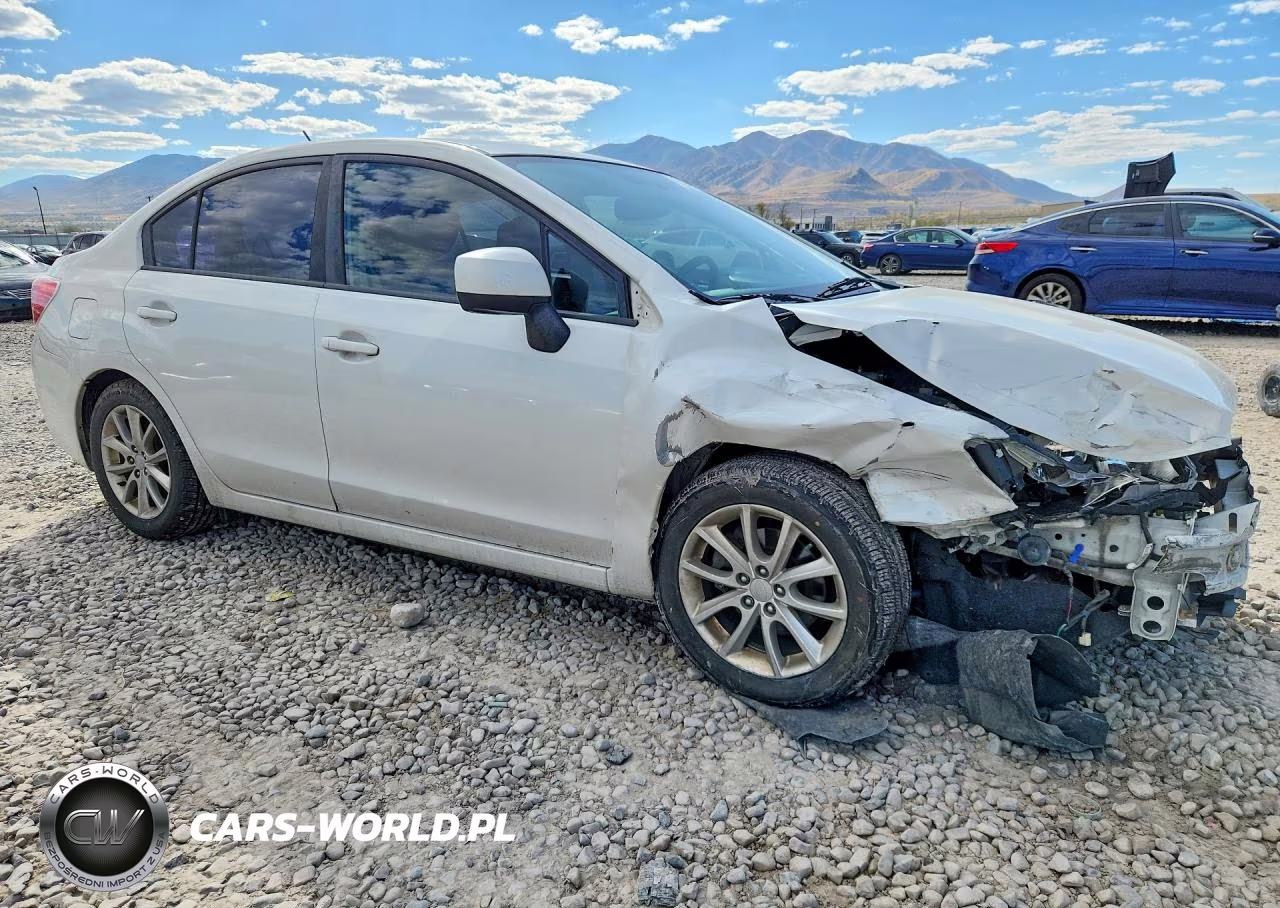 2013 Subaru Impreza Premium VIN:JF1GJAC62DH005358 - 4