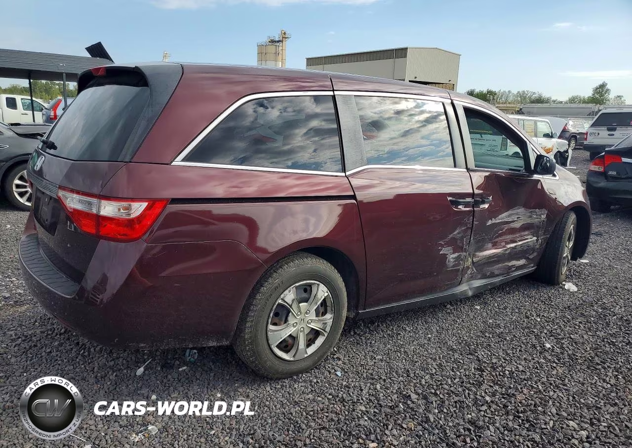 2011 Honda Odyssey Lx VIN:5FNRL5H28BB081836 - 3