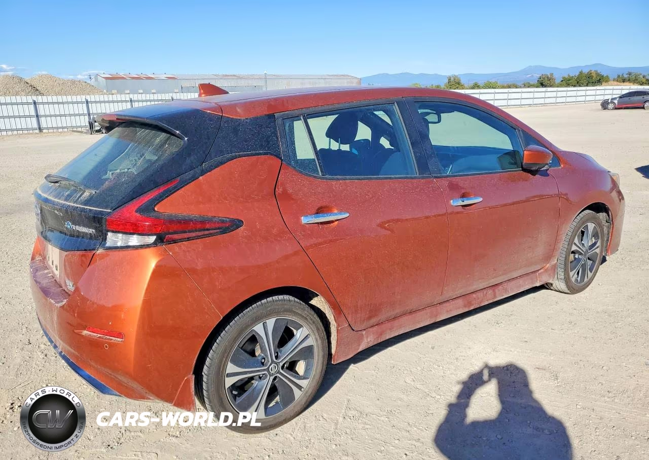 2022 Nissan Leaf Sv Plus VIN:1N4BZ1CV5NC562743 - 3