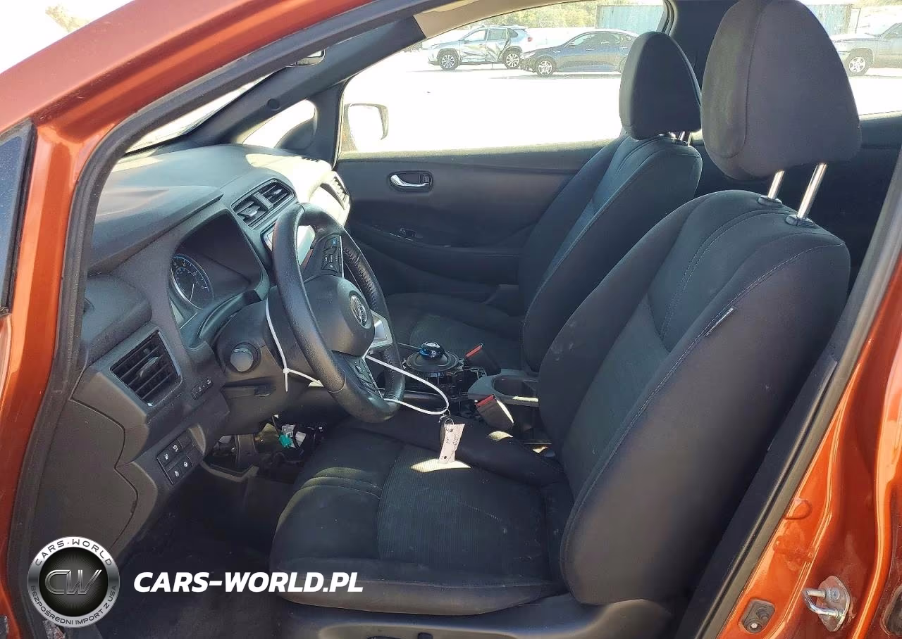 2022 Nissan Leaf Sv Plus VIN:1N4BZ1CV5NC562743 - 7