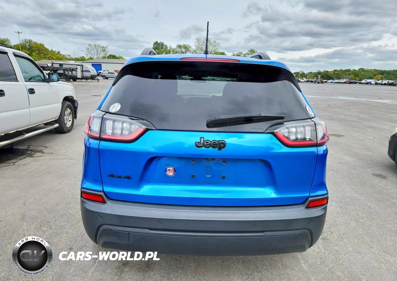 2020 Jeep Cherokee Latitude Plus VIN:1C4PJMLB1LD640456 - 6