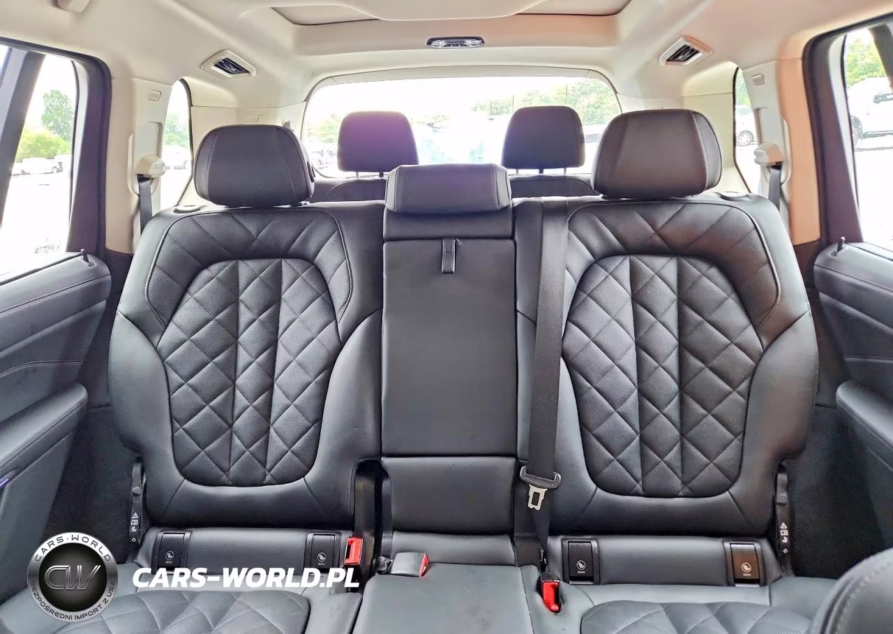 2024 BMW X7 xDrive40I VIN:5UX23EM08R9U41342 - 10