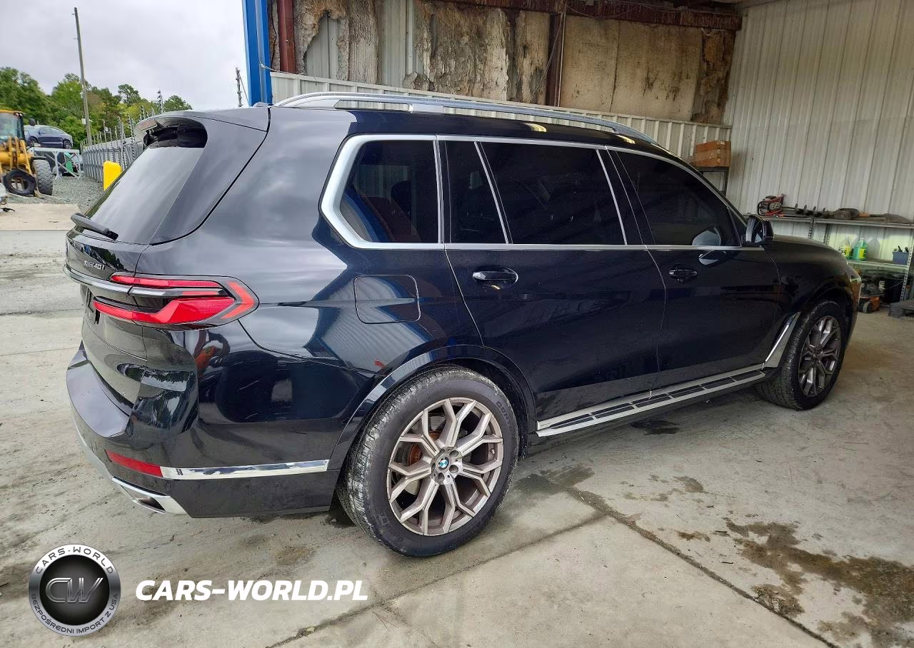 2024 BMW X7 xDrive40I VIN:5UX23EM08R9U41342 - 3