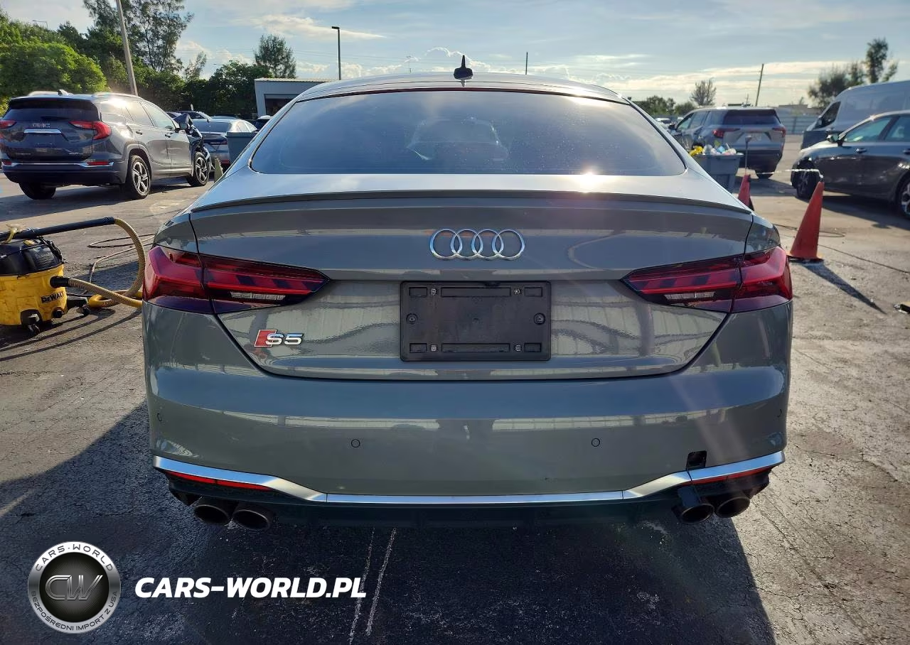 2022 Audi S5 Premium Plus VIN:WAUC4CF58NA011011 - 6